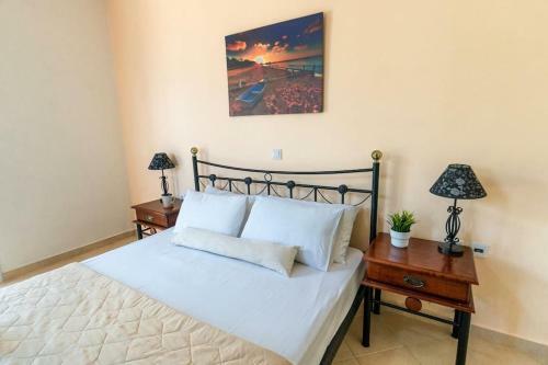 Apartamento Sunny Aprt At Klelia Cottage