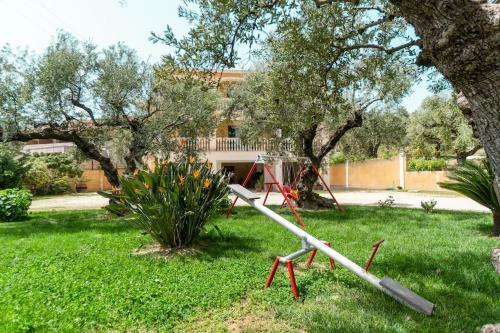Apartamento Sunny Aprt At Klelia Cottage