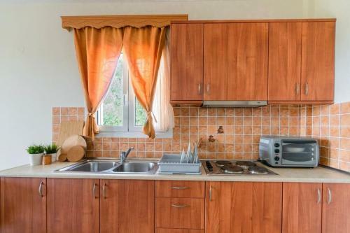 Apartamento Sunny Aprt At Klelia Cottage