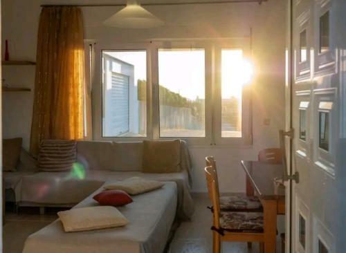 Cheerful 2 Bedroom Villa With Garden