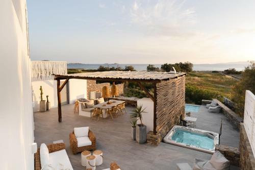 Villa Mikri Tranquilla Beach Heated Pool And Jacuzzi