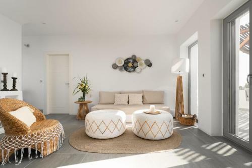 Villa Mikri Tranquilla Beach Heated Pool And Jacuzzi