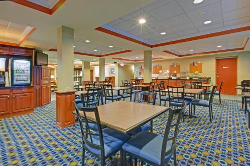 Hotel Holiday Inn Express Sault Ste Marie