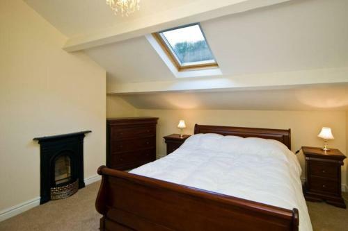 Calderdale Terraces, 3 Minute Walk To The Square