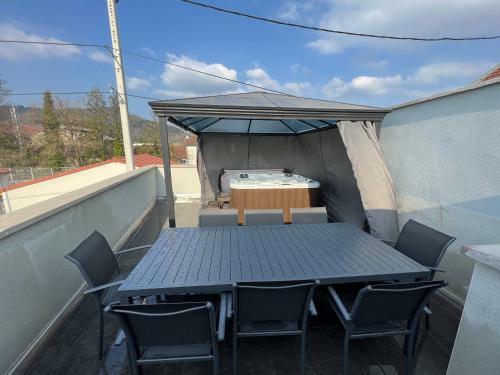 Apartamento Appartement Haut De Gamme Avec Jacuzzi Champagnole