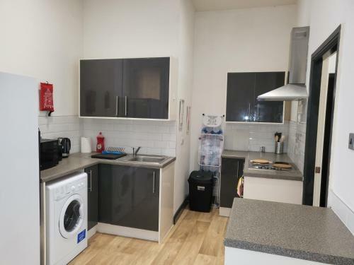 Remarkable 2-bed Apartment In Huddersfield