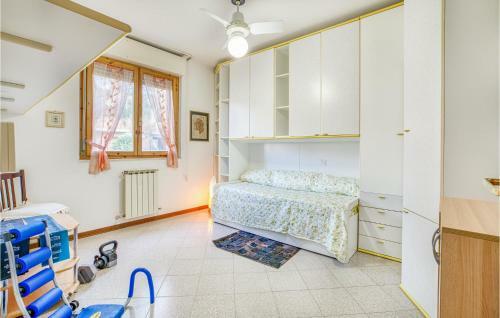Beautiful Apartment In Grosseto With 2 Bedrooms