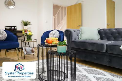 Watkin Heights- 5 Bed Lovely Home/ Groups/work /families