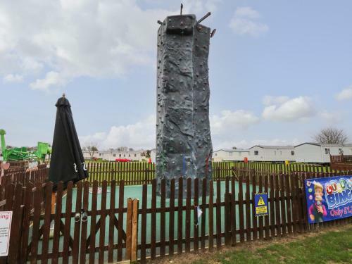 Broadland Sands Lodge
