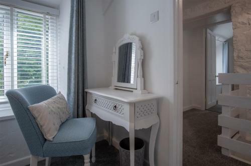 Coastland Cottage - 2 Bedroom Cottage - Manorbier