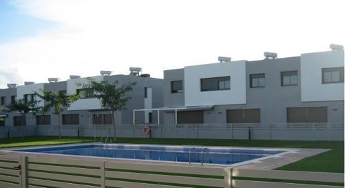 Townhouse Montroig Bahia, Beach - 600m.