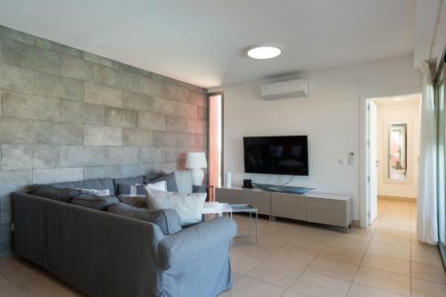 Special Villa With Private Heated Pool 8m X 4m And Bbq