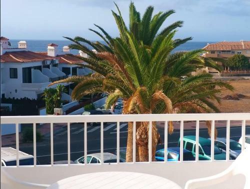 Apartment With Sunny Terrace And Swimming Pool