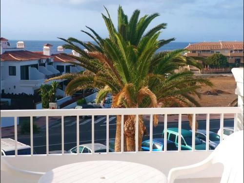 Apartment With Sunny Terrace And Swimming Pool