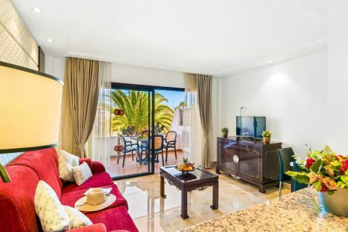 Apartamento 241 Royal Park Albatros Con Terraza