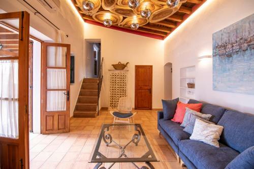 Casa Rural Can Rotes Con Jardin Y Barbacoa