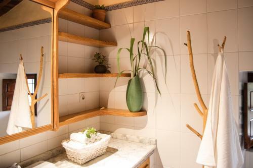 Casa Rural Can Rotes Con Jardin Y Barbacoa