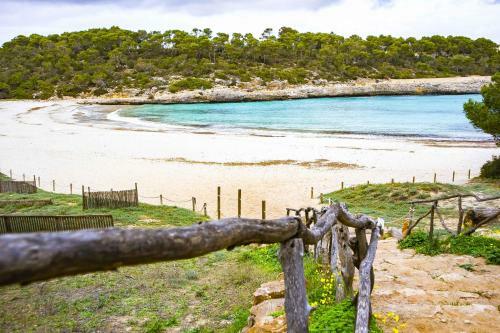 Apartamento Sa Tronita Beach House