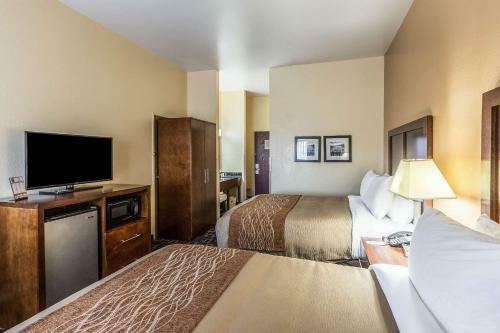 Hotel Baymont Inn & Suites - North Aurora