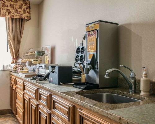 Hotel Quality Inn Durand
