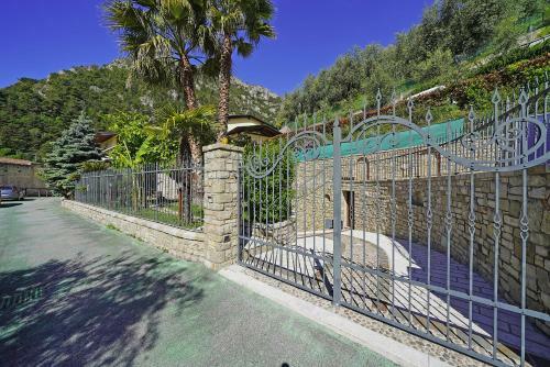 Gardagate - Villa Fior Di Loto