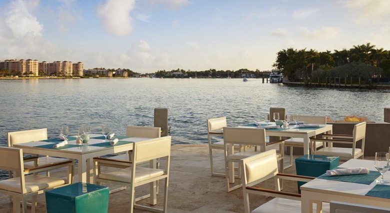 Hotel Waterstone Resort & Marina A Doubletree By Hilton