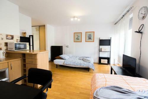 Lucky Apartaments Old Town -economy