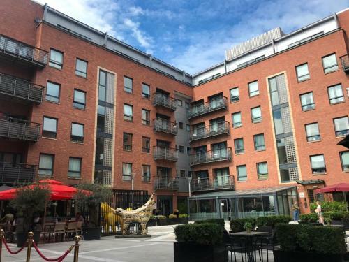 Book A Base Apartments - Duke Street