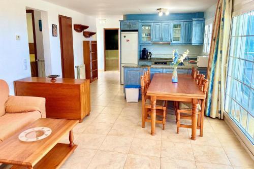 Holiday Home Lloret De Mar - Con01102b-fya