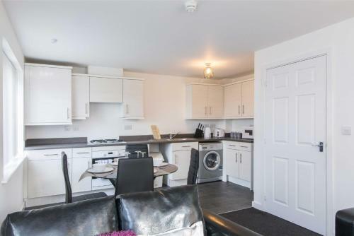 Apartamento Sublime Stays Coventry 2 Bed Apt - Netflix And Parking