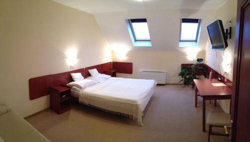 Bed & Breakfast Feh�rt�i Hal�szcs�rda �s Panzi�