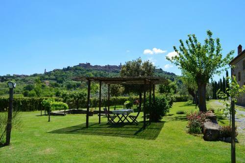 Agroturismo Il Palazzo Dei Diavoli