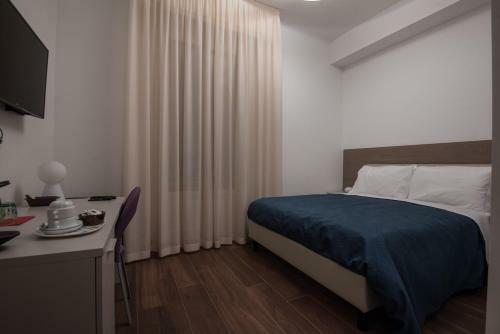 Hostal Enjoy Milano Skyline