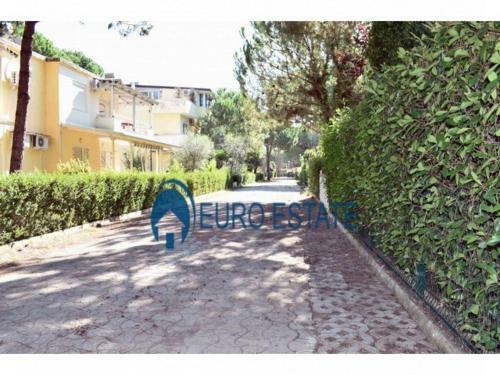 Beach Apartment In Quite Area 8 Min From The Beach