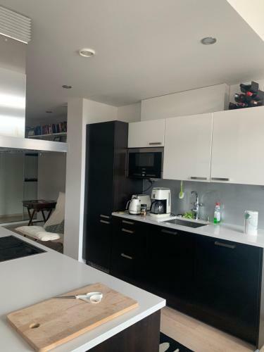 Very Nice Apartment Nearby The Sea