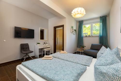 Villa Holiday House With Pool Near Rovinj