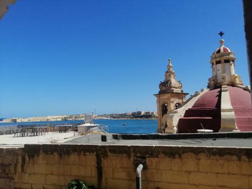 Apartamento Valletta 1 Bedroom Flat Adjacent To Bus Stops!