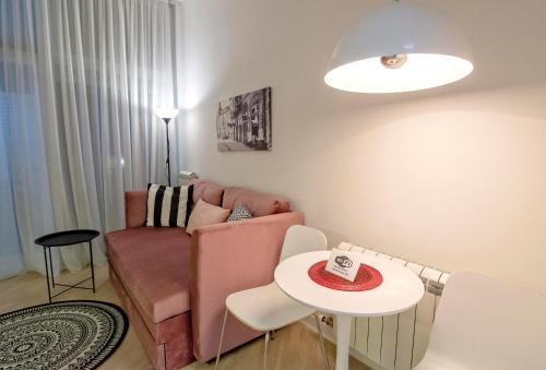 Momo 123 Apartments