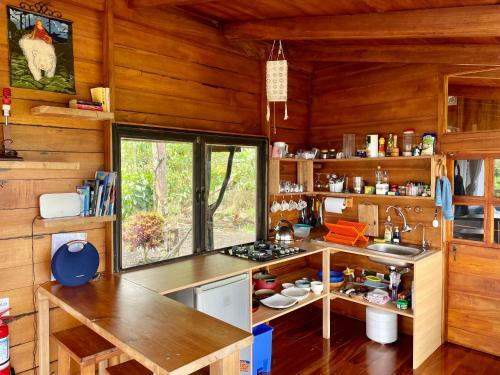 Villa Unique Wooden Cabin With Stunning Views