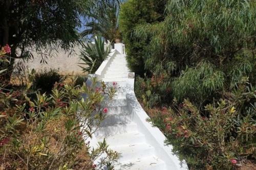 Magnifique Villa Authentique Entre For�t Et Mer � Kelibia