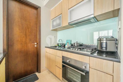 Apartamento London By Kozystay - Kuningan
