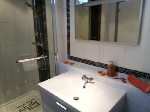 Apartamento Agr�able Maison Avec Cour � 10min De Li�ge