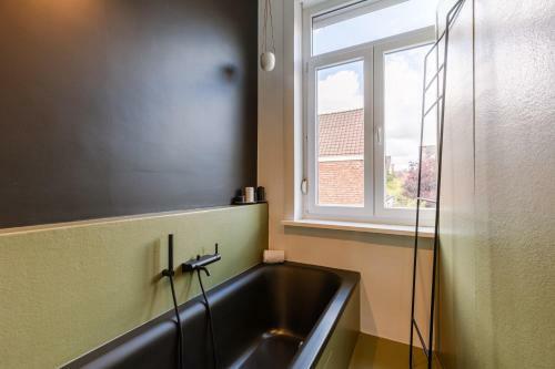 Sunny And Spacious Duplex Apartment On Top Location In Gent