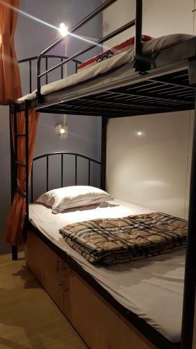 Sky House Hostel