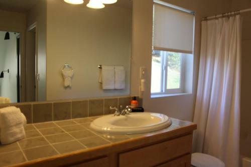 Cooks Beach House Home