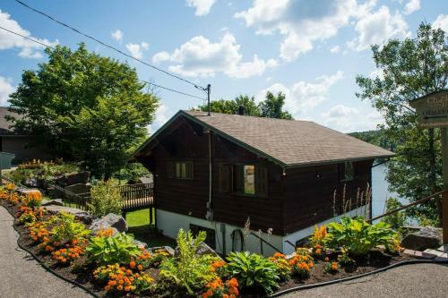 Chalets Lac � La Truite
