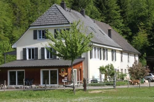 Hostal Chez L'gaby - Vivre � La Ferme