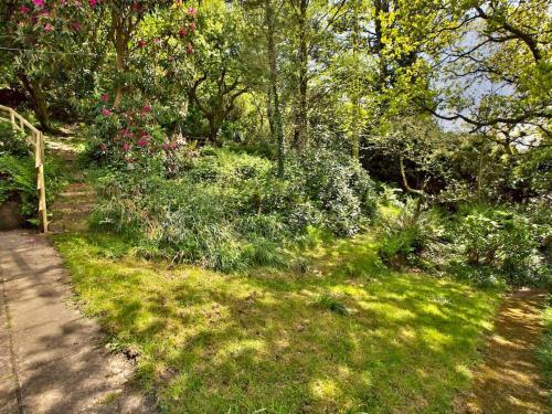 Pass The Keys Wonderful 3-bed Home With Breathtaking Views