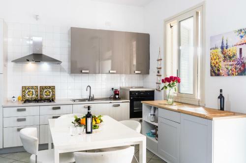 Villa Horus With Sea View, Parking & Wifi