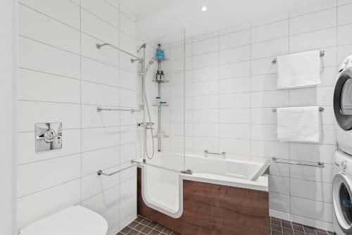 Stayplus Dnb Apartment With Balcony